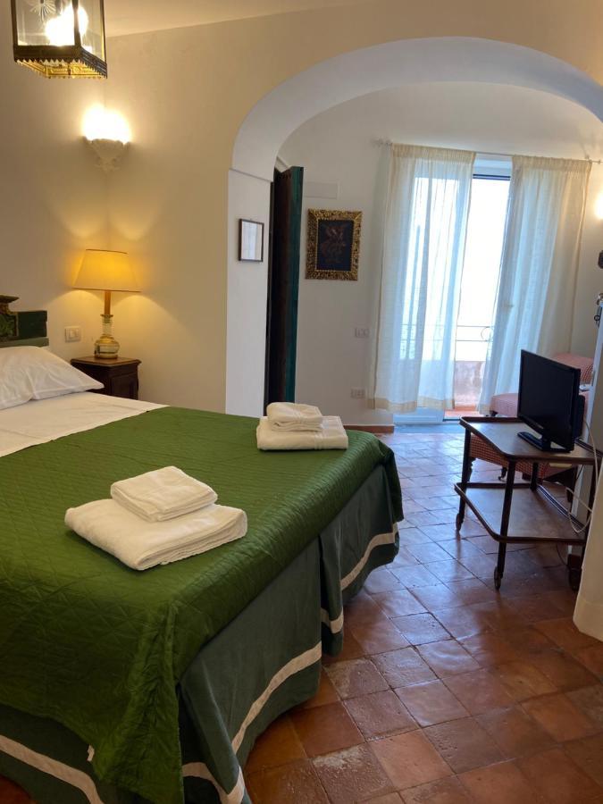 La Casa Rossa *